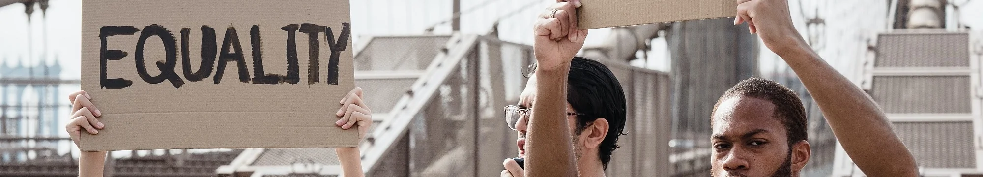 Review: W. A. SCHABAS, The Customary International Law of Human Rights, Oxford