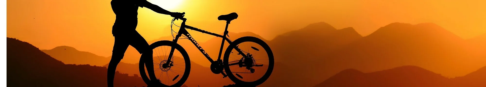 Authentic Living in Existential Philosophy: A Hermeneutic Identification of Oscar Wilde’s Position