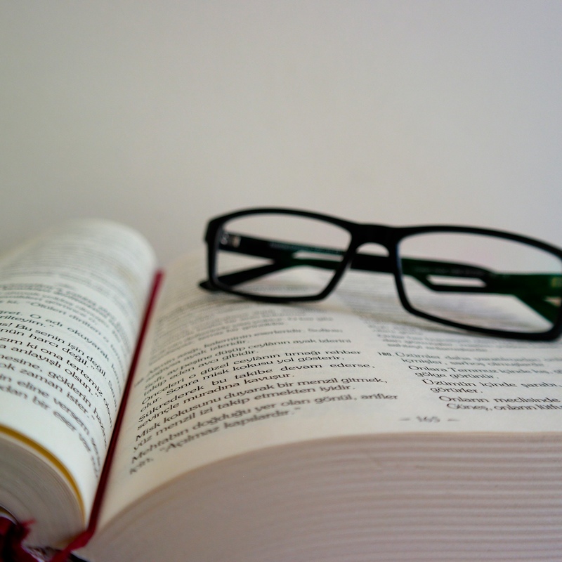 Femininity and Helplessness: a Psychoanalytic Reading of the Character Macabéa, from the Novel “A Hora da Estrela” – Feminilidade e Desamparo: uma leitura psicanalítica da personagem Macabéa, do romance “A Hora da Estrela”