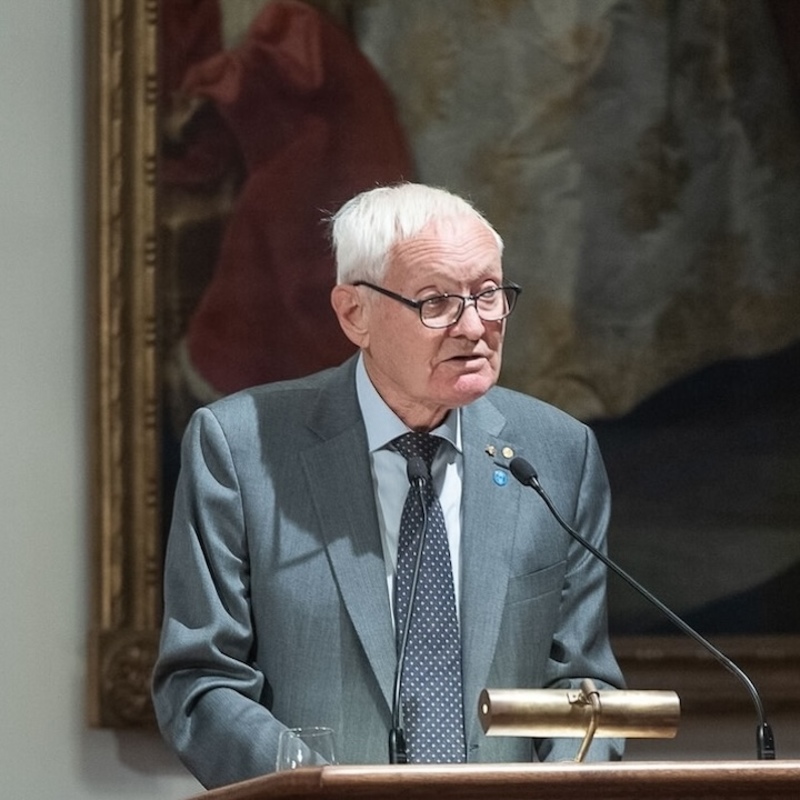 Science, Arts and Humanities in a Changing World